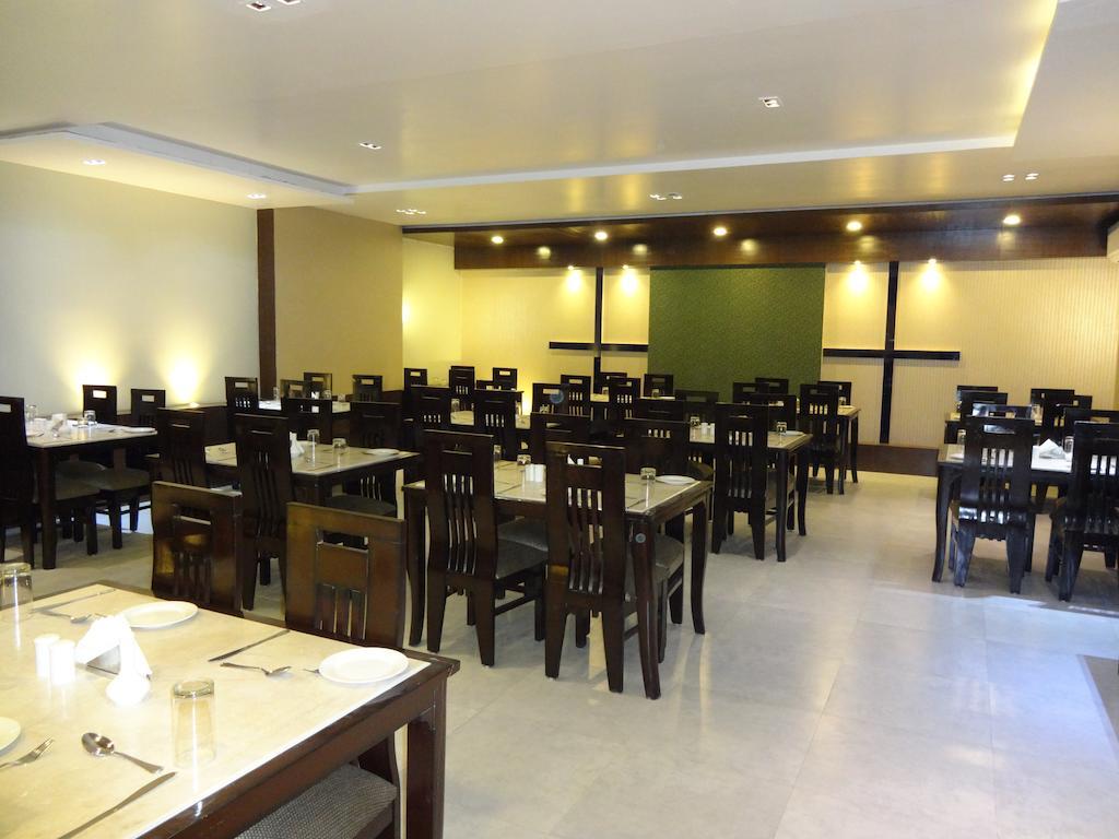 Hardik Resort Orchha Exterior photo