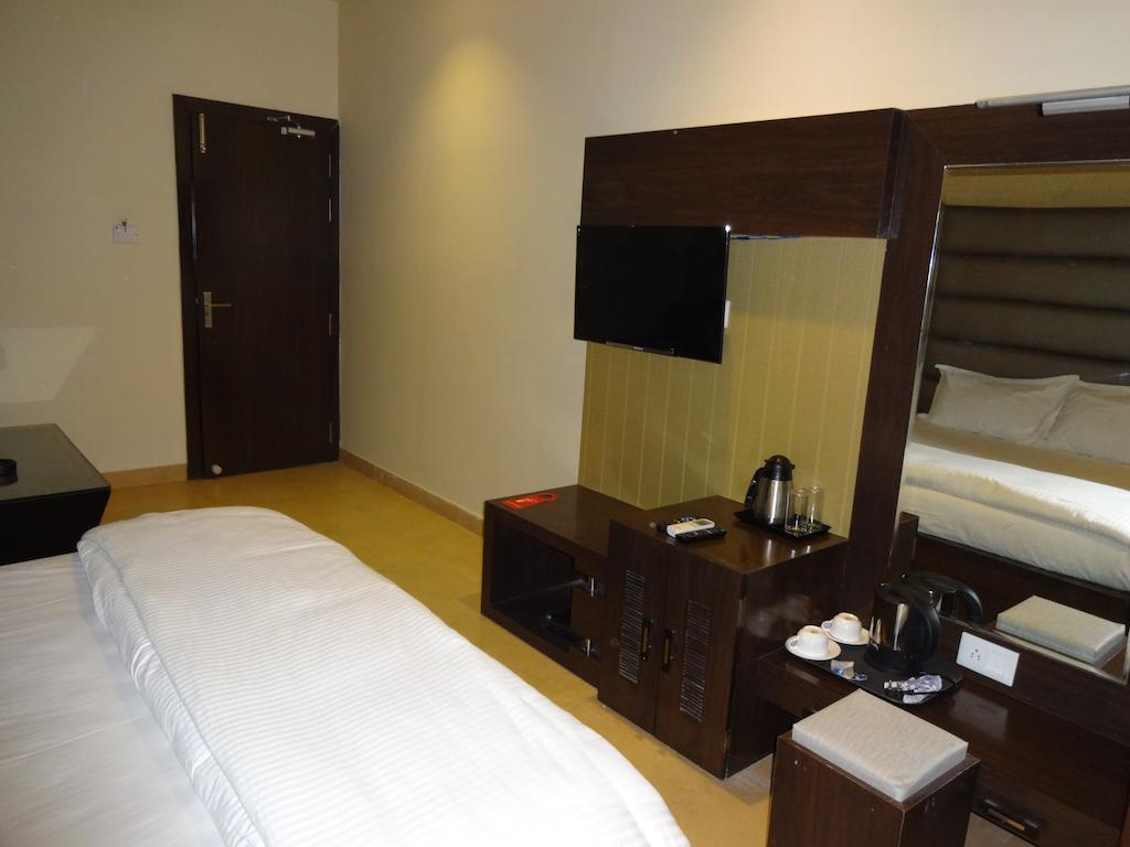 Hardik Resort Orchha Exterior photo