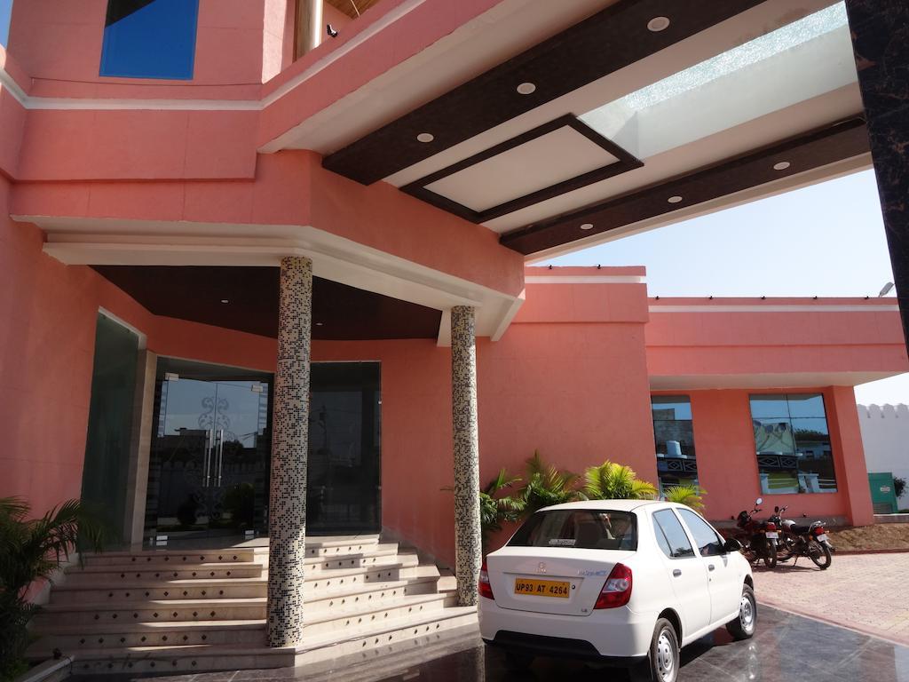 Hardik Resort Orchha Exterior photo