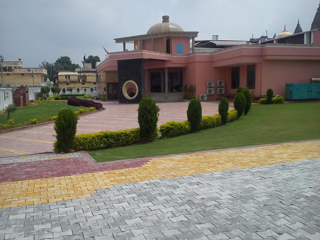 Hardik Resort Orchha Exterior photo